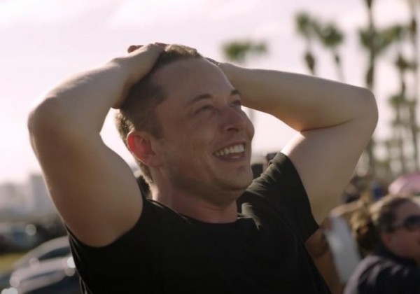 Маск опередил Безоса в списке самых богатых людей мира